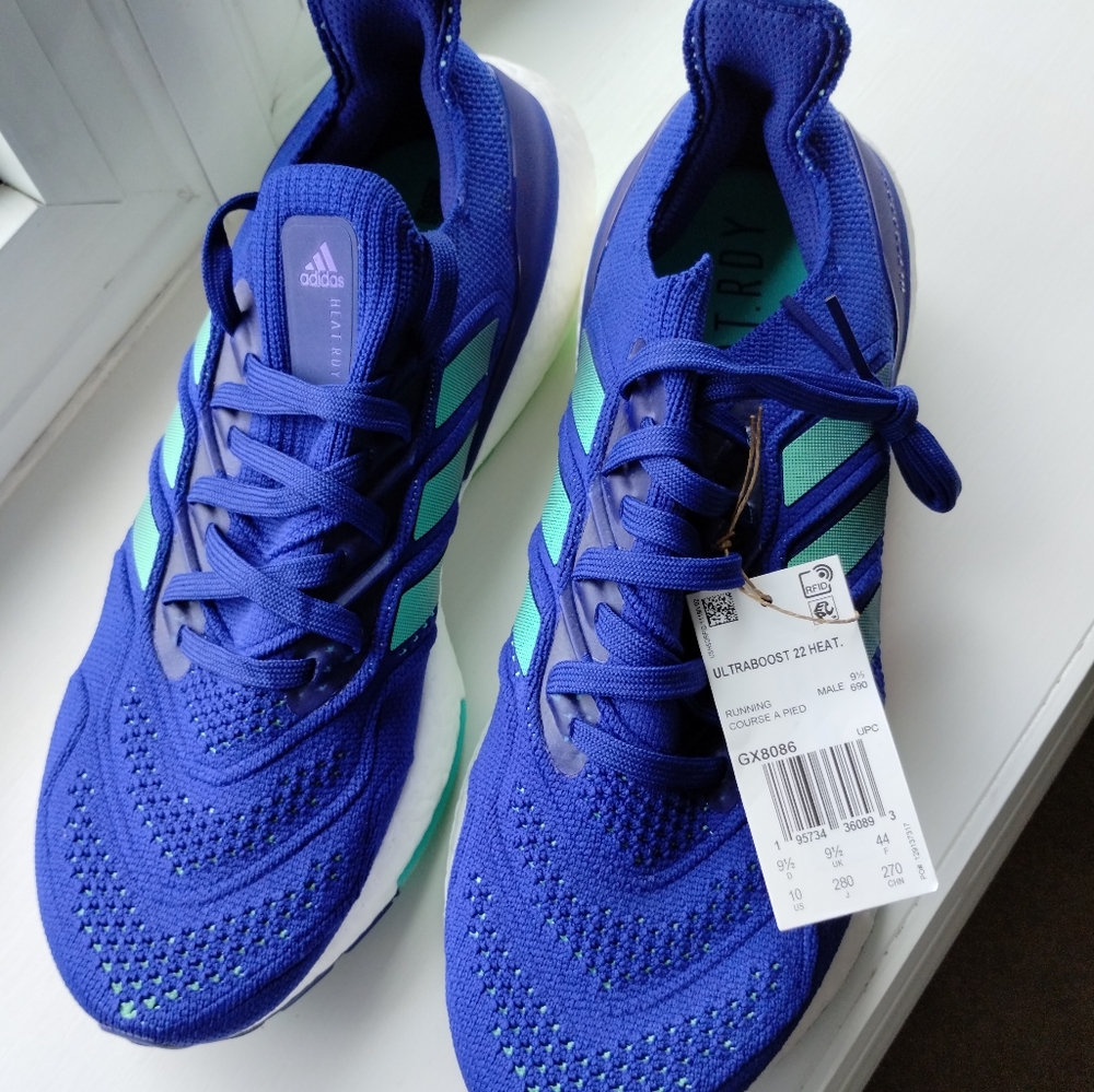 Men's Adidas Ultraboost 22 Heat sz 10
